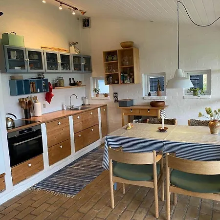 Hébergement de vacances 84361-knebel-apollovej-112 *