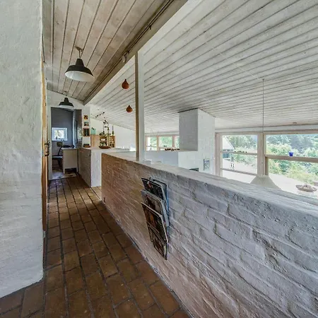 84361-knebel-apollovej-112