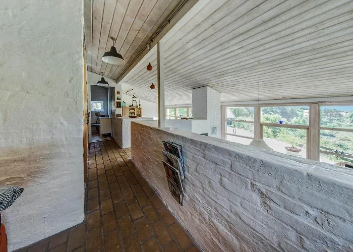 84361-knebel-apollovej-112